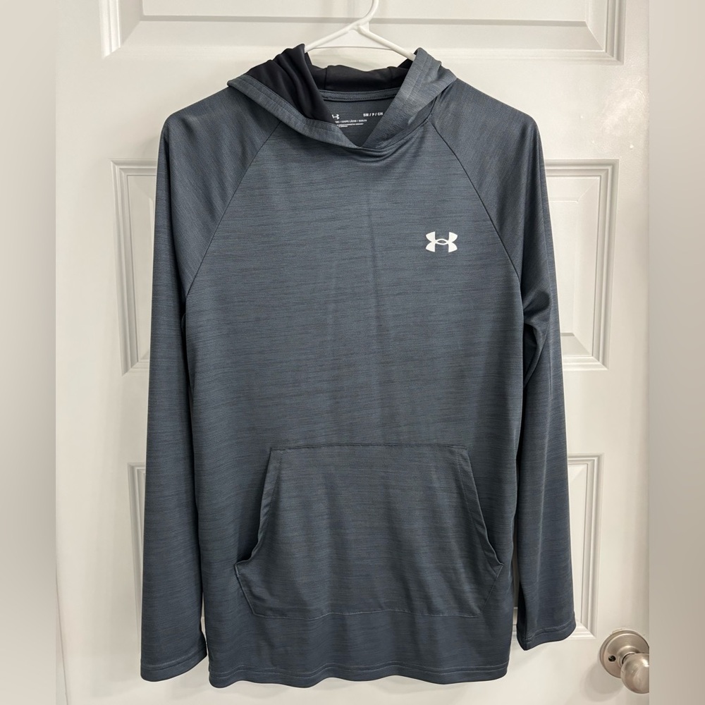 Under Armour Charcoal Long-Sleeve Shirt with Hoodie
